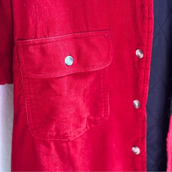 Vintage cherry red 100% cotton corduroy barn jacket w/ collar lined winter coat - Picture 7 of 8
